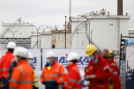 Eröffnung der Baustellte für eine Bio-Flüssiggas-Anlage in Köln