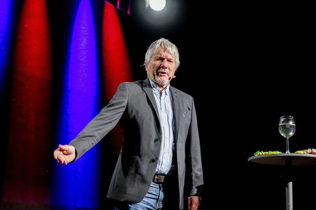 Auftritt von Jürgen Becker in Köln