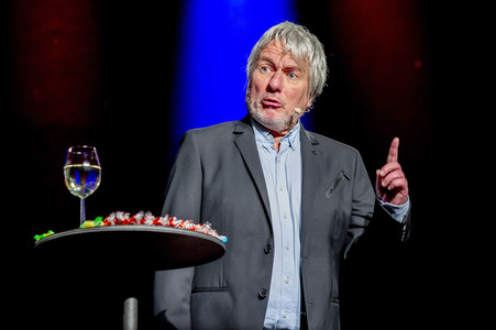 Auftritt von Jürgen Becker in Köln