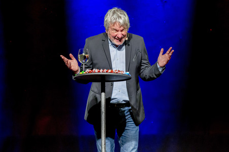 Auftritt von Jürgen Becker in Köln