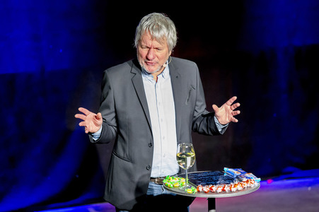 Auftritt von Jürgen Becker in Köln