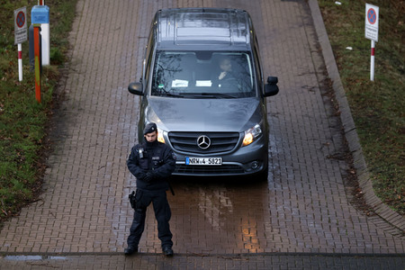 Sicherheitsmaßnahmen beim Drach Prozess in Köln