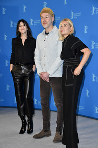 Photocall 'Les passagers de la nuit', Berlinale 2022