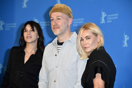 Photocall 'Les passagers de la nuit', Berlinale 2022