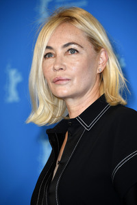 Photocall 'Les passagers de la nuit', Berlinale 2022