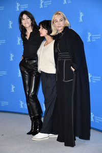 Photocall 'Les passagers de la nuit', Berlinale 2022
