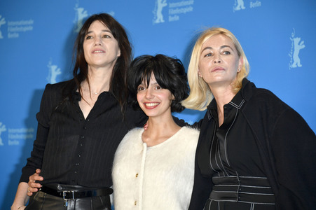 Photocall 'Les passagers de la nuit', Berlinale 2022