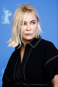 Photocall 'Les passagers de la nuit', Berlinale 2022