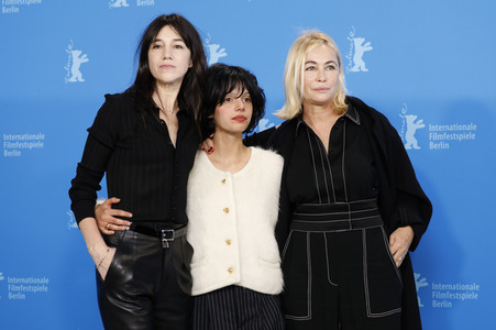 Photocall 'Les passagers de la nuit', Berlinale 2022