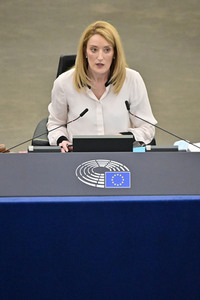 Jahresbericht 2021 der EZB im EU-Parlament in Straßburg