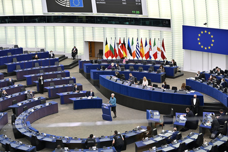 Jahresbericht 2021 der EZB im EU-Parlament in Straßburg