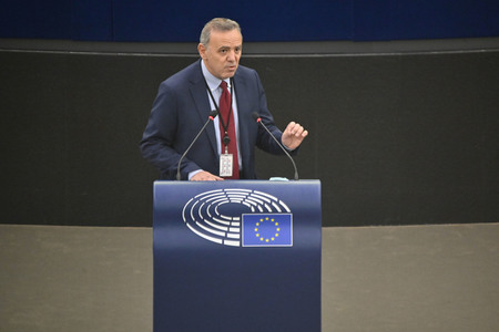 Jahresbericht 2021 der EZB im EU-Parlament in Straßburg
