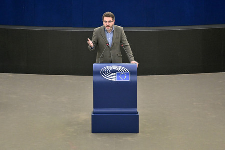 Jahresbericht 2021 der EZB im EU-Parlament in Straßburg