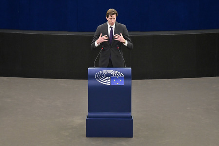 Jahresbericht 2021 der EZB im EU-Parlament in Straßburg