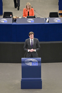Jahresbericht 2021 der EZB im EU-Parlament in Straßburg