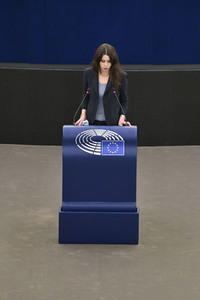 Jahresbericht 2021 der EZB im EU-Parlament in Straßburg