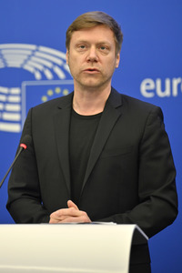 Pressebriefing der Fraktion GUE/NGL im EU-Parlament in Straßburg