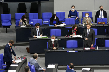 16. Sitzung des Deutschen Bundestages in Berlin