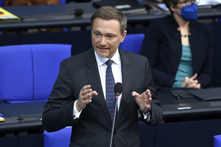 16. Sitzung des Deutschen Bundestages in Berlin