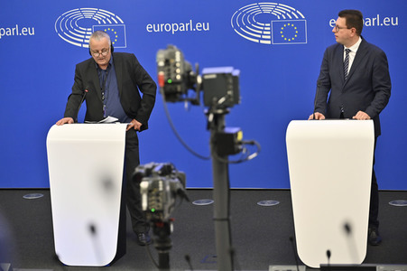 Pressekonferenz 'Die nationalen und sprachlichen Minderheiten ' im Europäischen Parlament in Straßburg