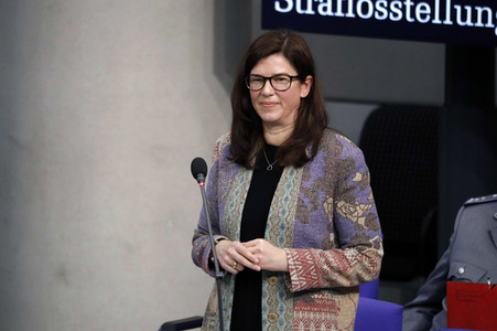 16. Sitzung des Deutschen Bundestages in Berlin