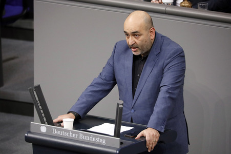 16. Sitzung des Deutschen Bundestages in Berlin