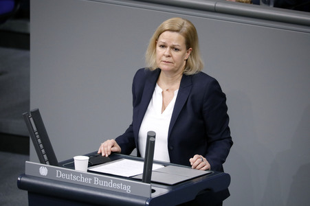 16. Sitzung des Deutschen Bundestages in Berlin