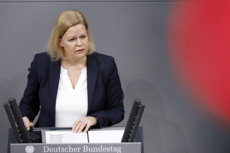 16. Sitzung des Deutschen Bundestages in Berlin