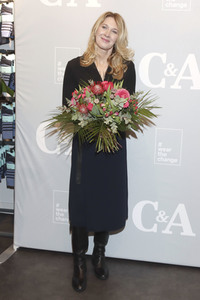 Spendenübergabe mit Steffi Graf in Hamburg