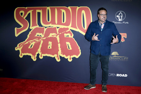 Filmpremiere 'Studio 666' in Los Angeles