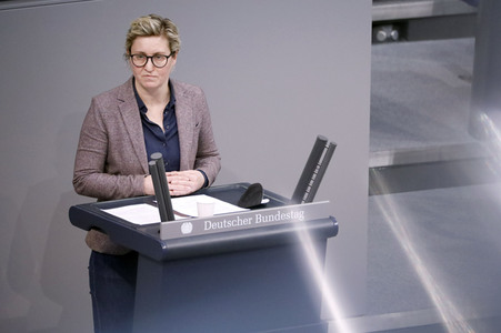 18. Sitzung des Deutschen Bundestages in Berlin