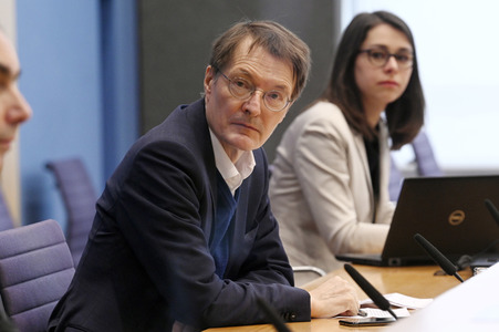 Pressekonferenz zur aktuellen Corona-Lage in Berlin