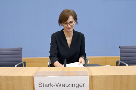 Pressekonferenz zur Vorstellung des Jahresgutachtens der Wissenschaftsplattform Klimaschutz in Berlin
