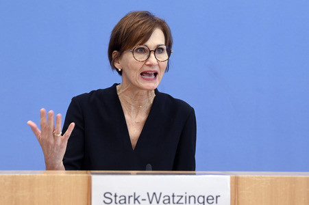 Pressekonferenz zur Vorstellung des Jahresgutachtens der Wissenschaftsplattform Klimaschutz in Berlin