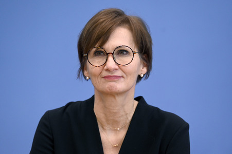 Pressekonferenz zur Vorstellung des Jahresgutachtens der Wissenschaftsplattform Klimaschutz in Berlin