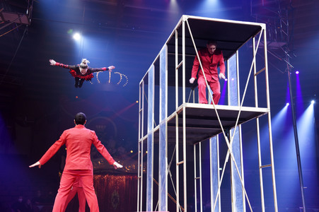 Vorpremiere vom Circus Krone Winterprogramm 'New Memories' in München