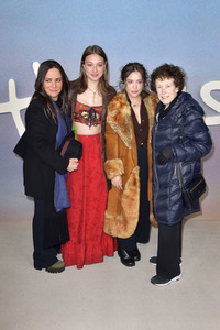 Season 5 Premiere 'Better Things' in Los Angeles