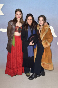 Season 5 Premiere 'Better Things' in Los Angeles