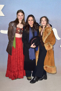 Season 5 Premiere 'Better Things' in Los Angeles