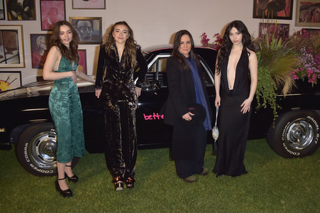 Season 5 Premiere 'Better Things' in Los Angeles