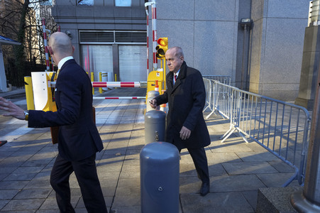 Ed Mullins verlässt das Gericht in New York