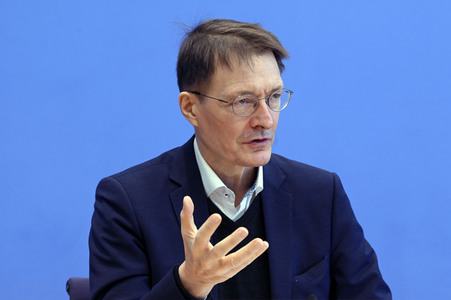 Pressekonferenz zur aktuellen Corona-Lage in Berlin