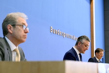 Pressekonferenz zur aktuellen Corona-Lage in Berlin
