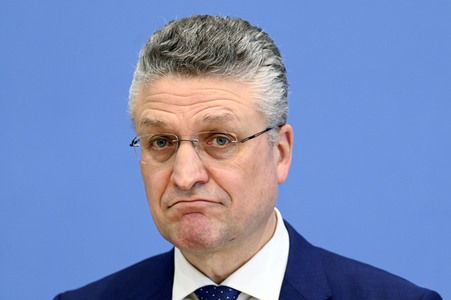 Pressekonferenz zur aktuellen Corona-Lage in Berlin