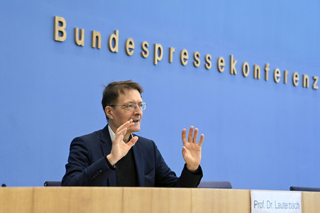 Pressekonferenz zur aktuellen Corona-Lage in Berlin