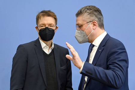 Pressekonferenz zur aktuellen Corona-Lage in Berlin