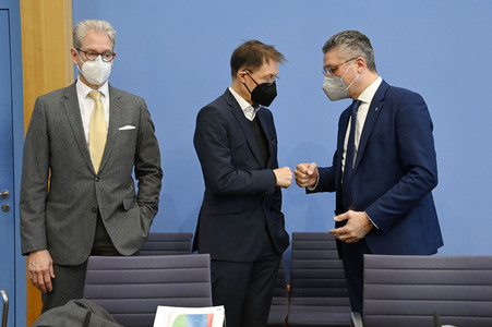 Pressekonferenz zur aktuellen Corona-Lage in Berlin