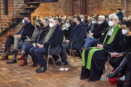 'Lichter für den Frieden' Friedensgebet und Kundgebung für die Ukraine in Hannover