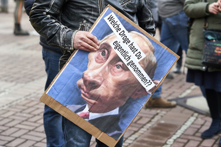 'Lichter für den Frieden' Friedensgebet und Kundgebung für die Ukraine in Hannover