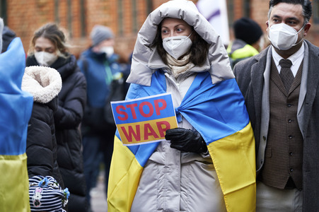 'Lichter für den Frieden' Friedensgebet und Kundgebung für die Ukraine in Hannover